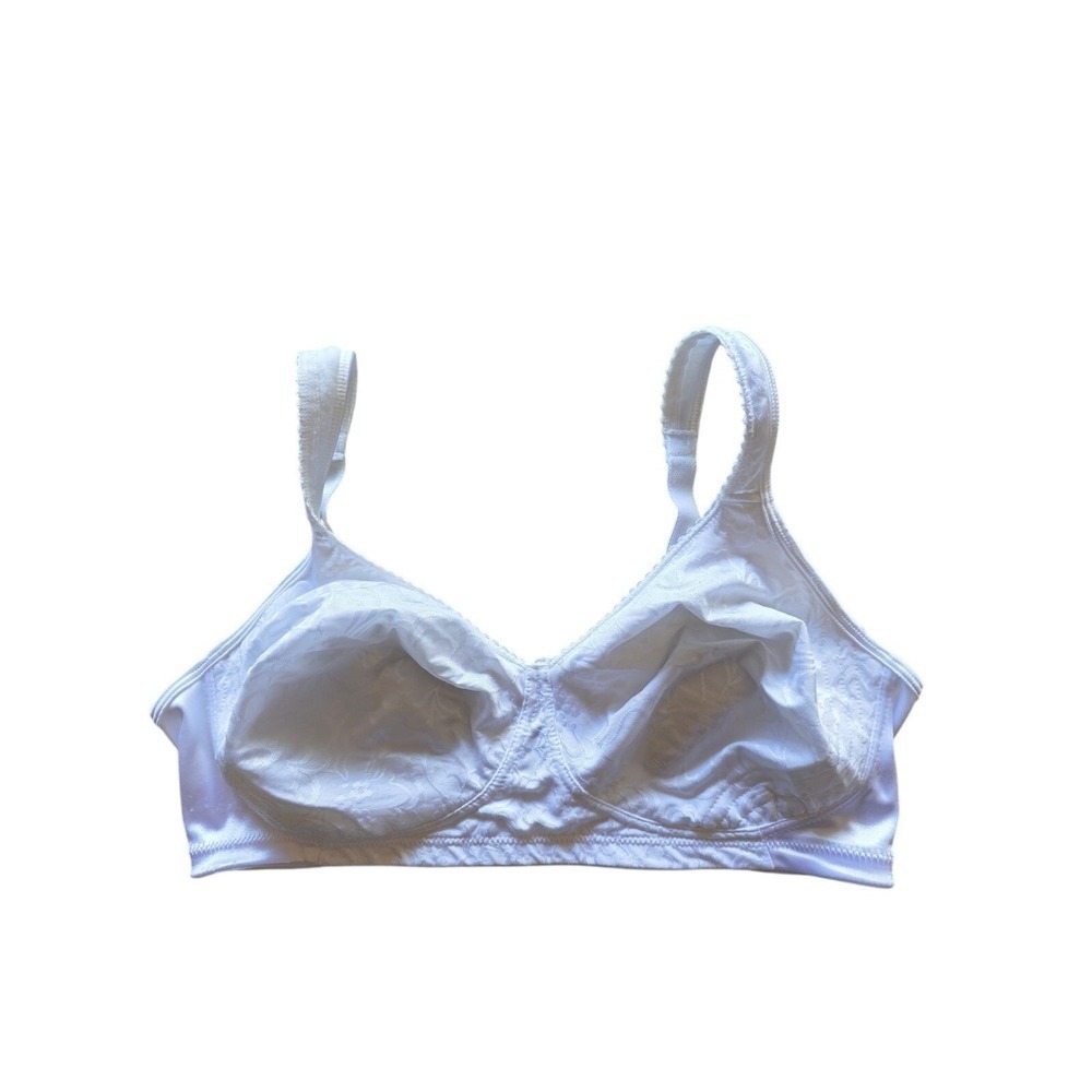 Playtex Bra 42C Womens Comfort Straps Wireless Non Padded Adjustable White